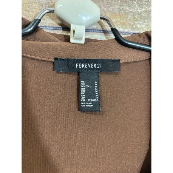 Forever 21 Brown V Neck Long Sleeve Collared Bodysuit M‎ Medium Top Sexy - Picture 4 of 4
